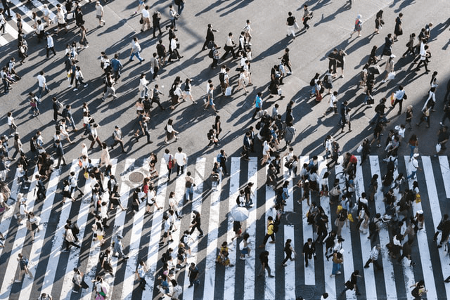 人が怖い、特に出来上がった人の輪が怖くて働けない