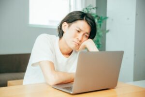 障害者枠の給料だと生活できないのか？